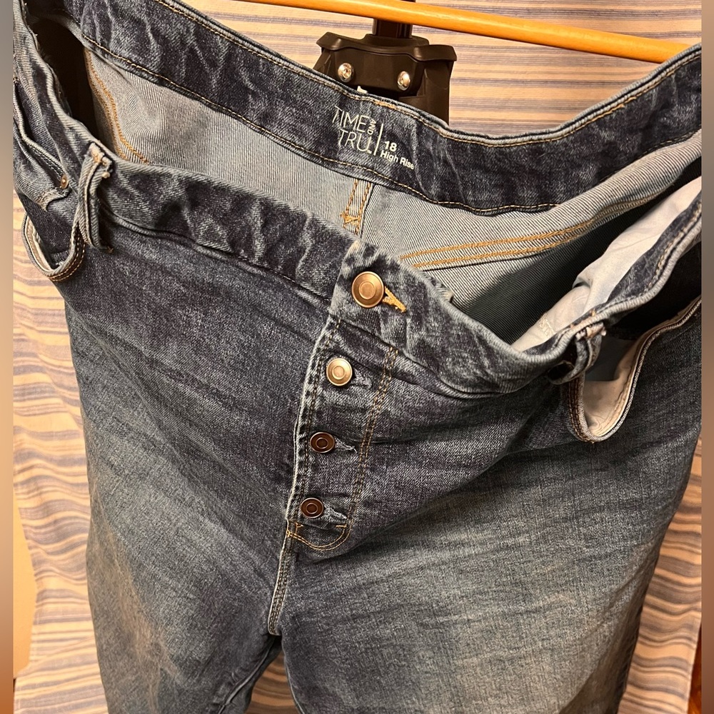 Time And Tru 18 High Rise cut-off jeans.